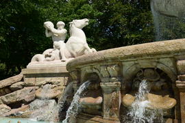 Деталь фонтана Виттельсбахов в Мюнхене