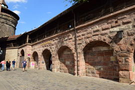 Германия - город Нюрнберг. Фасад здания 