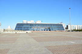 Астана - Площадь независимости. Казахстан 