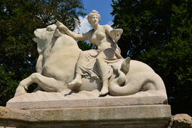 Деталь фонтана Виттельсбахов в Мюнхене