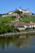 Германия - город Вюрцбург, замок Мариенберг 