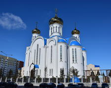 Успенский кафедральный собор в Астане