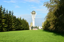 Астана - Башня "Байтерек". Казахстан 