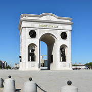 Астана - триумфальная арка. Казахстан