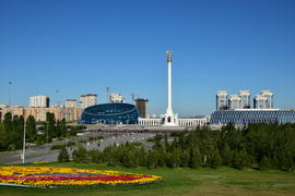 Астана - Площадь независимости. Казахстан 