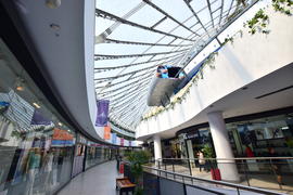 Интерьер торгового центра "ХАН-ШАТЫР" в Астане