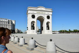 Астана - триумфальная арка. Казахстан