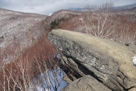 Сахалин. Останец Лягушка