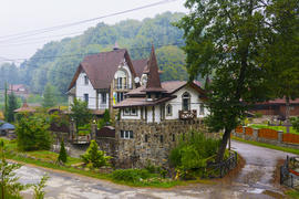 Индивидуальный жилой дом в горной деревне
