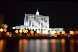 Дом правительства РФ ночью