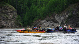 Вниз по течению