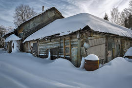 Одинокий домик
