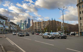 Автомобили на улицах Москвы