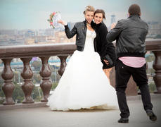 невеста с подругой