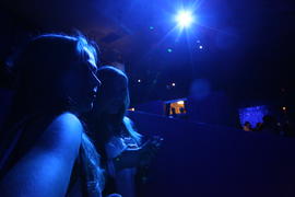 Инсталляция Лукаса Симоеса "Замкнутое измерение"