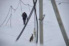 ¬иды на реку ќбь и порт. ямало-ненецкий  автономный округ. √ород —алехард, поселок Ћабытнанги. фото 