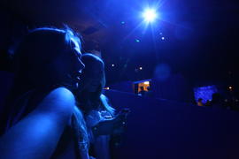 Инсталляция Лукаса Симоеса "Замкнутое измерение"