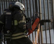 Пожар в выселенном под снос здании по ул.Сосинская