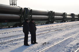 Трубы газгпромнефть. Ямало-ненецкий  автономный округ. Город Салехард, поселок Лабытнанги. фото Серг