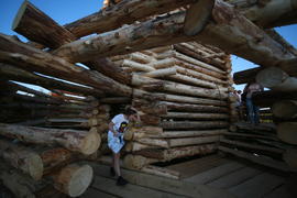 Архстояние-2014. артобъект "Ленивый зиккурат"