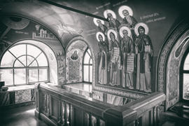 Фреска святого на стене Российского храма 