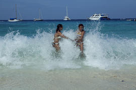 Купальщицы