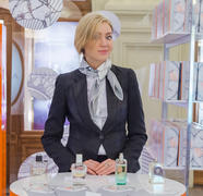 угадай...где, яд?