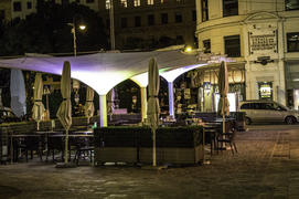 Спустилась ночь...