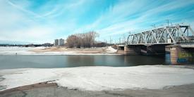 Пейзаж с мостом