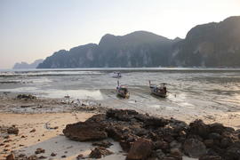 Отлив на острове